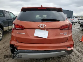 2017 Hyundai Santa Fe 2.0T с VIN 5XYZUDLAXHG471408, выставлен на аукционе Copart как лот 45493115 с пробегом 227 867 миль миль и Списание • Salvage title. История ставок и продаж доступна на DreamBid. Изображение 6.