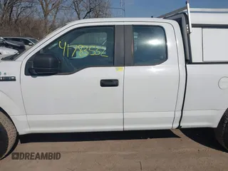 2017 Ford F-150 XL with VIN 1FTEX1E82HFA67391, listed as a IAAI auction lot 41783532 with 195,258 mi miles. Bid and sale history available at carsss.com. Image 14.