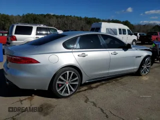2017 Jaguar XF S with VIN SAJBG4BV1HCY48226, listed as a Copart auction lot 39578864 with 52,425 mi miles. Bid and sale history available at carsss.com. Image 3.