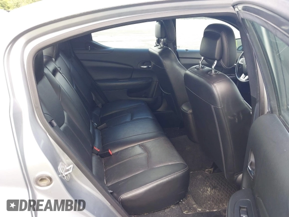 2013 Dodge Avenger SXT z VIN 1C3CDZCG7DN742374, wystawiony jako IAAI lot #42349766 z przebiegiem 110 867 mil mil oraz . Historia ofert i sprzedaży dostępna na DreamBid. Obrazek 8.