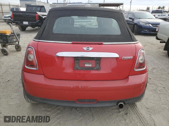 2010 MINI Convertible с VIN WMWMR3C56ATU97164, выставлен на аукционе Copart как лот 83908904 с пробегом 153 936 миль миль и Списание • Salvage title. История ставок и продаж доступна на DreamBid. Изображение 6.