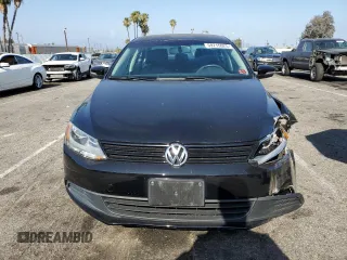 2012 Volkswagen Jetta SE with VIN 3VWDP7AJ1CM078086, listed as a Copart auction lot 59715025 with 81,156 mi miles and Clean title. Bid and sale history available at DreamBid. Image 5.