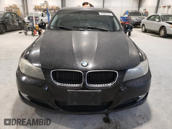 2011 BMW 3 Series 328i xDrive with VIN WBAPK7G52BNN70250, listed as a Copart auction lot 83907574 with 196,178 mi miles and Clean Title. Bid and sale history available at carsss.com. Image 5.