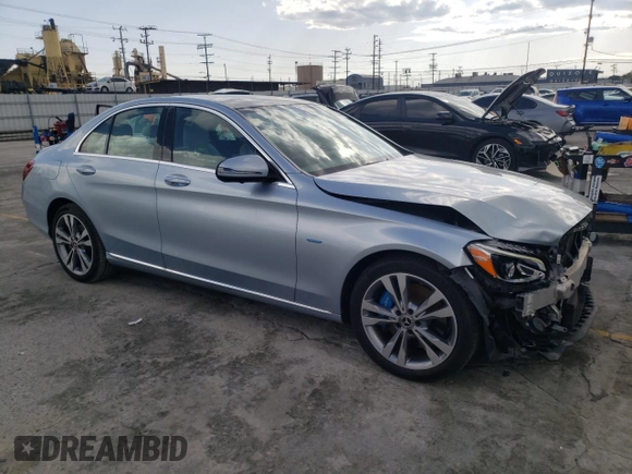 2017 Mercedes-Benz C 350e with VIN 55SWF4HB2HU227658, listed as a Copart auction lot 46088444 with 41,619 mi miles and . Bid and sale history available at DreamBid. Image 4.