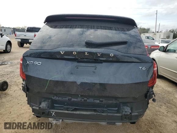 2021 Volvo XC90 Momentum with VIN YV4A221K0M1710832, listed as a Copart auction lot 82125624 with 47,023 mi miles and Salvage Title. Bid and sale history available at carsss.com. Image 6.
