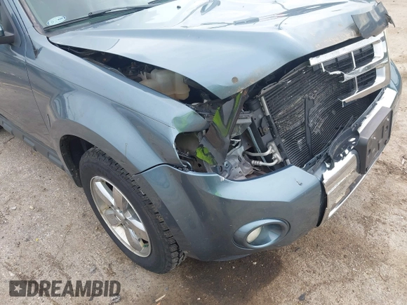 2012 Ford Escape Limited with VIN 1FMCU9E71CKC25057, listed as a IAAI auction lot 42590431 with 179,908 mi miles and . Bid and sale history available at DreamBid. Image 6.