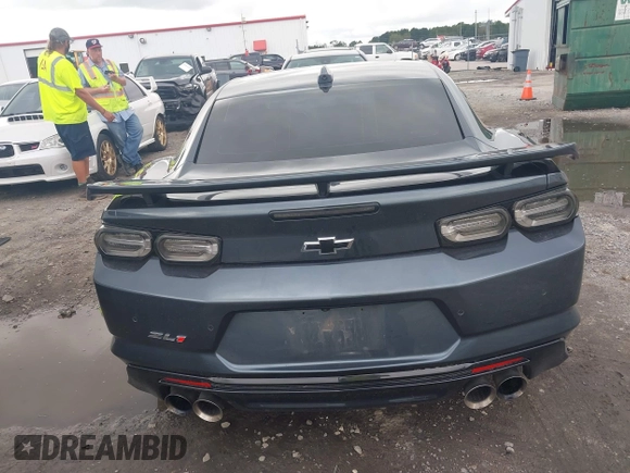 2023 Chevrolet Camaro ZL1 with VIN 1G1FK1R60P0102922, listed as a IAAI auction lot 40429422 with 49,272 mi miles and . Bid and sale history available at DreamBid. Image 16.