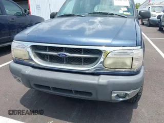 2001 Ford Explorer XLT with VIN 1FMZU63P71ZA76721, listed as a IAAI auction lot 42601740 with 352,645 mi miles and . Bid and sale history available at DreamBid. Image 6.