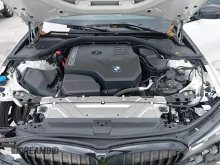 2022 BMW 3 Series 330i with VIN 3MW5R1J06N8C46898, listed as a IAAI auction lot 41715618 with 44,533 mi miles. Bid and sale history available at carsss.com. Image 10.