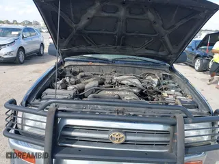1998 Toyota 4Runner Limited with VIN JT3HN87R3W0192535, listed as a IAAI auction lot 40708233 with 269,154 mi miles. Bid and sale history available at carsss.com. Image 10.