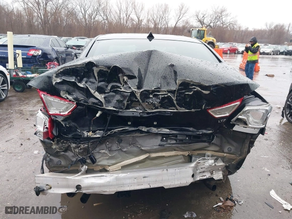 2014 Chevrolet Impala LTZ with VIN 1G1155S34EU164127, listed as a IAAI auction lot 41697650 with 1 mi miles. Bid and sale history available at carsss.com. Image 16.