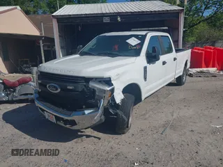 2019 Ford Super Duty F-250 SRW XL with VIN 1FT7W2A60KEC73618, listed as a IAAI auction lot 41949278 with 190,454 mi miles. Bid and sale history available at carsss.com. Image 2.