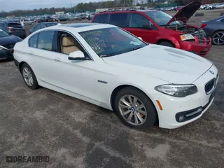 2016 BMW 5 Series 528i xDrive with VIN WBA5A7C56GG150583, listed as a IAAI auction lot 41705722 with 85,215 mi miles. Bid and sale history available at carsss.com. Image 1.