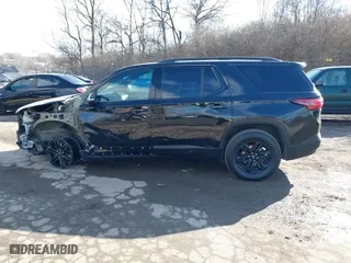 2023 Chevrolet Traverse LT Cloth with VIN 1GNEVGKWXPJ170993, listed as a IAAI auction lot 41532217 with 33,596 mi miles. Bid and sale history available at carsss.com. Image 15.