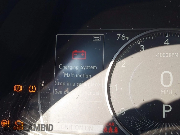 2022 Lexus UX 200 with VIN JTHP3JBHXN2046587, listed as a IAAI auction lot 42378996 with 32,000 mi miles and . Bid and sale history available at DreamBid. Image 17.