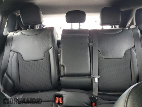 2023 Jeep Compass Latitude z VIN 3C4NJDBN4PT544548, wystawiony jako Copart lot #47981135 z przebiegiem 21 335 mil mil oraz Szkoda całkowita • Salvage title. Historia ofert i sprzedaży dostępna na DreamBid. Obrazek 10.