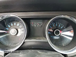 2014 Ford Mustang V6 with VIN 1ZVBP8AMXE5315092, listed as a Copart auction lot 58765755 with 177,060 mi miles and Salvage title. Bid and sale history available at DreamBid. Image 9.