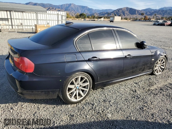 2009 BMW 3 Series 328i z VIN WBAPH77559NM47762, wystawiony jako Copart lot #85077774 z przebiegiem 215 502 mil mil oraz Szkoda całkowita • Salvage title. Historia ofert i sprzedaży dostępna na DreamBid. Obrazek 3.