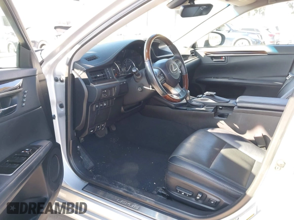 2018 Lexus ES with VIN 58ABK1GG5JU086299, listed as a IAAI auction lot 41636953 with 127,283 mi miles. Bid and sale history available at carsss.com. Image 19.