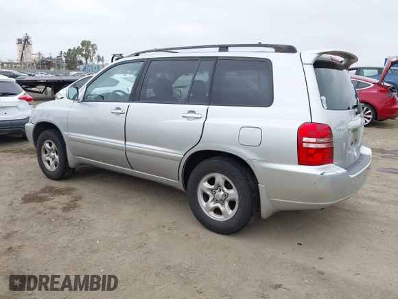 2002 Toyota Highlander z VIN JTEGD21A520038487, wystawiony jako IAAI lot #42360225 z przebiegiem 163 470 mil mil oraz . Historia ofert i sprzedaży dostępna na DreamBid. Obrazek 3.