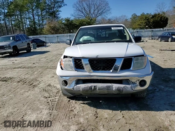 2007 Nissan Frontier SE z VIN 1N6AD06U97C410014, wystawiony jako Copart lot #46402375 z przebiegiem 172 136 mil mil oraz Szkoda całkowita • Salvage title. Historia ofert i sprzedaży dostępna na DreamBid. Obrazek 10.