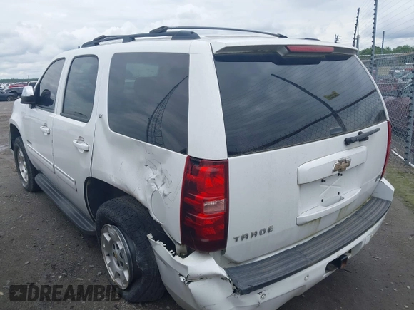 2011 Chevrolet Tahoe LT with VIN 1GNSCBE01BR146546, listed as a IAAI auction lot 39196597 with 206,906 mi miles and . Bid and sale history available at DreamBid. Image 3.