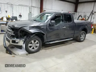 2020 Ford F-150 XL z VIN 1FTFX1E56LKD48829, wystawiony jako Copart lot #82404574 z przebiegiem 127 279 mil mil oraz Szkoda całkowita • Salvage title. Historia ofert i sprzedaży dostępna na DreamBid. Obrazek 1.