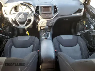 2017 Jeep Cherokee Altitude с VIN 1C4PJMAS1HW543515, выставлен на аукционе Copart как лот 81353384 с пробегом 87 268 миль миль и Списание • Salvage title. История ставок и продаж доступна на DreamBid. Изображение 8.