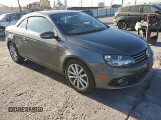 2012 Volkswagen Eos Komfort с VIN WVWBW7AH1CV006501, выставлен на аукционе Copart как лот 84711084 с пробегом 106 113 миль миль и Списание • Salvage title. История ставок и продаж доступна на DreamBid. Изображение 4.