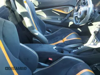 2018 McLaren 720S z VIN SBM14DCA4JW001162, wystawiony jako Copart lot #77478504 z przebiegiem Nie podano mil oraz Tytuł czysty. Historia ofert i sprzedaży dostępna na DreamBid. Obrazek 10.