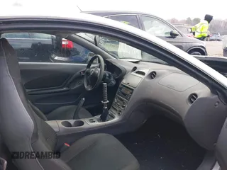 2001 Toyota Celica GT z VIN JTDDR32T910091559, wystawiony jako IAAI lot #41303715 z przebiegiem 194 785 mil mil oraz . Historia ofert i sprzedaży dostępna na DreamBid. Obrazek 5.