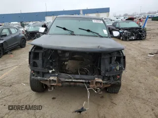 2002 GMC Sierra 1500HD SLE z VIN 1GTGK13U62F187192, wystawiony jako Copart lot #41468345 z przebiegiem Nie podano mil oraz Tytuł czysty. Historia ofert i sprzedaży dostępna na DreamBid. Obrazek 5.