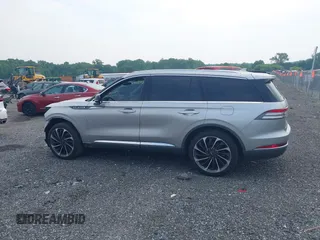 2020 Lincoln Aviator Reserve with VIN 5LM5J7XC8LGL32204, listed as a IAAI auction lot 42406158 with 83,227 mi miles and . Bid and sale history available at DreamBid. Image 14.