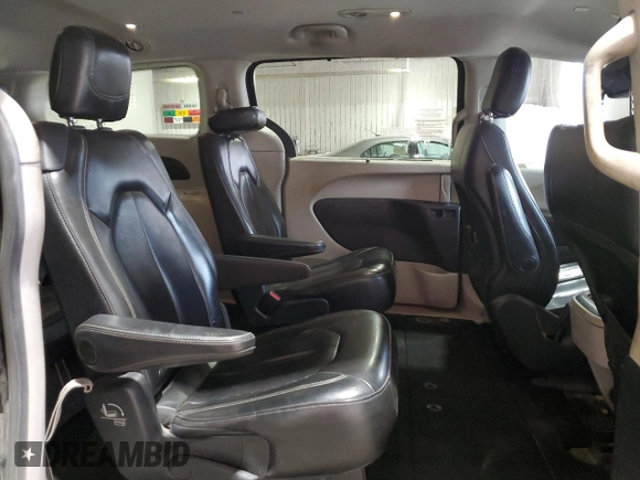 2020 Chrysler Voyager LXI with VIN 2C4RC1DG0LR258492, listed as a Copart auction lot 51244885 with 305,419 mi miles and Clean Title. Bid and sale history available at carsss.com. Image 11.