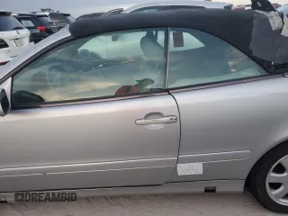 2000 Mercedes-Benz CLK 320/430 with VIN WDBLK65G1YT034408, listed as a Copart auction lot 76848804 with Not Provided miles and Salvage Title. Bid and sale history available at DreamBid. Image 12.