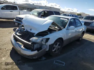 1997 Lexus ES 300 с VIN JT8BF22G7V0022578, выставлен на аукционе Copart как лот 44576625 с пробегом Не указан миль и Списание • Salvage title. История ставок и продаж доступна на DreamBid. Изображение 1.