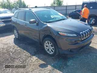 2016 Jeep Cherokee Latitude with VIN 1C4PJLCB1GW113585, listed as a IAAI auction lot 42457964 with 92,736 mi miles and . Bid and sale history available at DreamBid. Image 1.