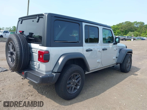 2024 Jeep Wrangler Sport S z VIN 1C4PJXDG1RW304993, wystawiony jako IAAI lot #42387509 z przebiegiem 6 987 mil mil oraz . Historia ofert i sprzedaży dostępna na DreamBid. Obrazek 4.