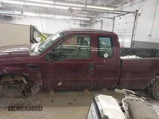 2008 Ford Super Duty F-250 SRW XL with VIN 1FTSX21YX8EB06622, listed as a IAAI auction lot 41264599 with 163,992 mi miles. Bid and sale history available at carsss.com. Image 13.