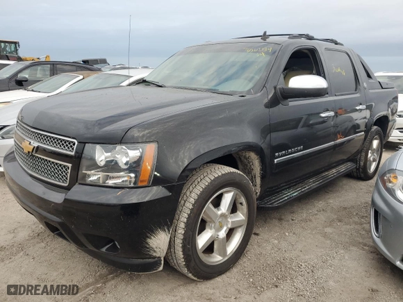 2013 Chevrolet Avalanche LTZ with VIN 3GNMCGE06DG360781, listed as a Copart auction lot 76562734 with 0 mi miles and Non Repairable. Bid and sale history available at carsss.com. Image 1.