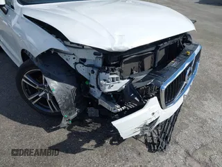 2019 Volvo XC60 Momentum with VIN LYV102DK8KB255769, listed as a IAAI auction lot 41573224 with 45,249 mi miles and . Bid and sale history available at DreamBid. Image 6.