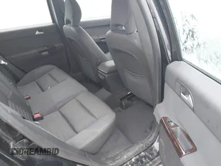 2007 Volvo V50 2.4L with VIN YV1MW382872316147, listed as a IAAI auction lot 41547724 with 275,033 mi miles. Bid and sale history available at carsss.com. Image 8.