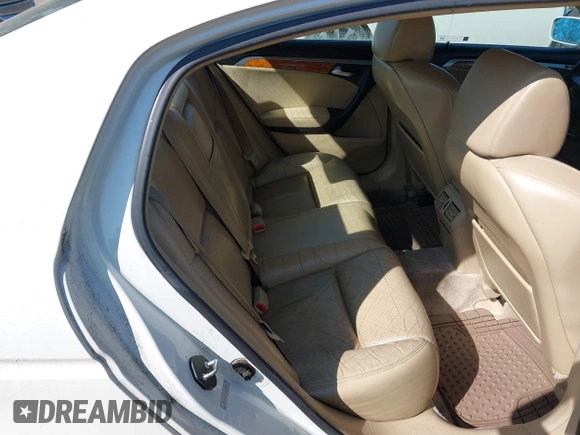 2005 Acura TL with VIN 19UUA66215A031304, listed as a IAAI auction lot 42066499 with 220,475 mi miles. Bid and sale history available at carsss.com. Image 8.