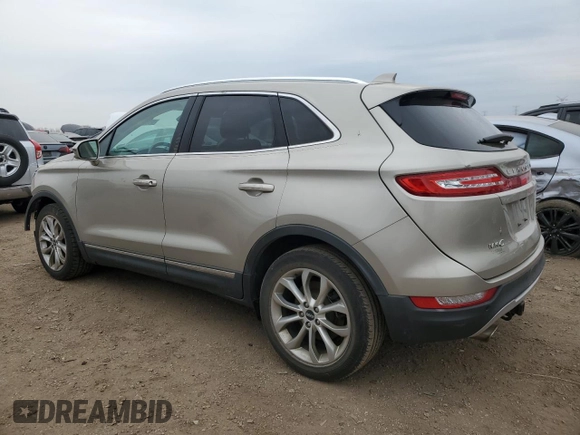 2015 Lincoln MKC z VIN 5LMCJ1A93FUJ07566, wystawiony jako Copart lot #53621655 z przebiegiem 116 018 mil mil oraz Szkoda całkowita • Salvage title. Historia ofert i sprzedaży dostępna na DreamBid. Obrazek 2.