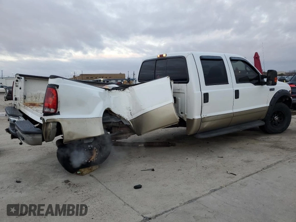 2001 Ford Super Duty F-250 XL with VIN 1FTNW21S81EB16308, listed as a Copart auction lot 85760504 with 291,738 mi miles and Salvage Title. Bid and sale history available at carsss.com. Image 3.
