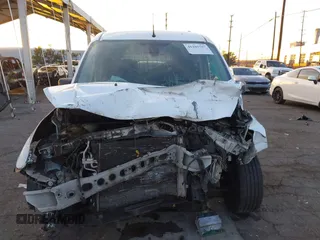 2015 Ford Transit Connect XLT с VIN NM0LE7F70F1190099, выставлен на аукционе IAAI как лот 41105757 с пробегом Не указан миль и . История ставок и продаж доступна на DreamBid. Изображение 13.