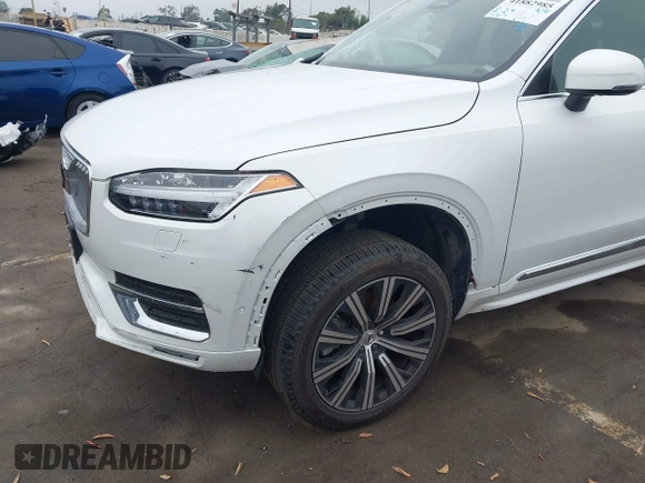 2024 Volvo XC90 Plus Bright Theme with VIN YV4062PE6R1226477, listed as a IAAI auction lot 41882985 with 15,057 mi miles and . Bid and sale history available at DreamBid. Image 19.