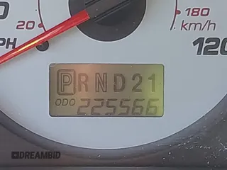 2003 Ford Escape Limited с VIN 1FMCU94103KB90251, выставлен на аукционе IAAI как лот 42034006 с пробегом 225 566 миль миль и . История ставок и продаж доступна на DreamBid. Изображение 15.