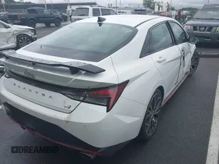 2022 Hyundai Elantra z VIN KMHLW4AK3NU005675, wystawiony jako IAAI lot #39829654 z przebiegiem 26 630 mil mil oraz . Historia ofert i sprzedaży dostępna na DreamBid. Obrazek 4.