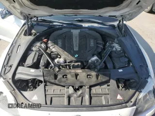 2012 BMW 6 Series 650i xDrive z VIN WBALX5C5XCC894182, wystawiony jako Copart lot #60100065 z przebiegiem 110 187 mil mil oraz Szkoda całkowita • Salvage title. Historia ofert i sprzedaży dostępna na DreamBid. Obrazek 11.